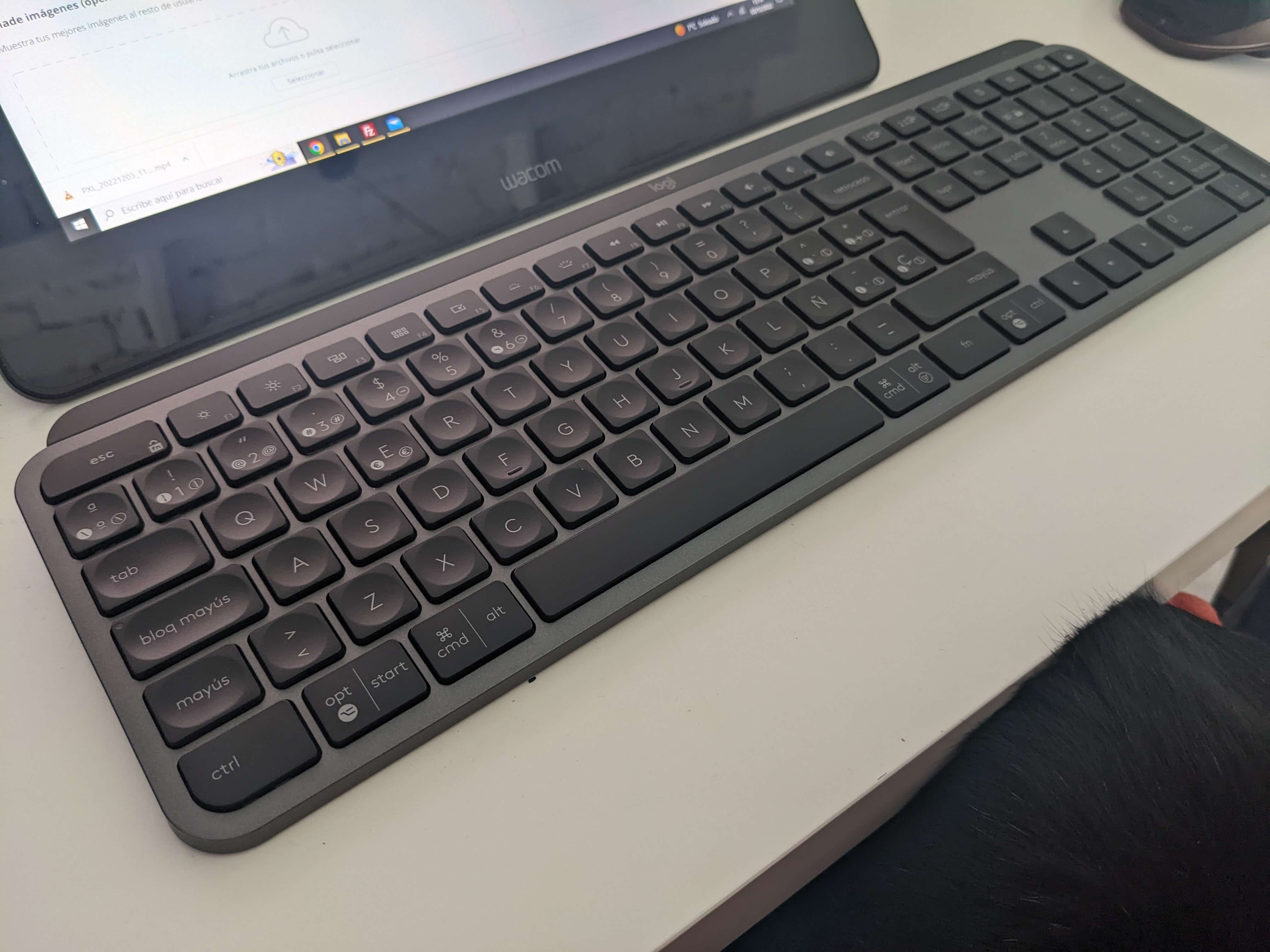 Logitech Mx Keys Teclado Inal Mbrico Avanzado Grafito Pccomponentes