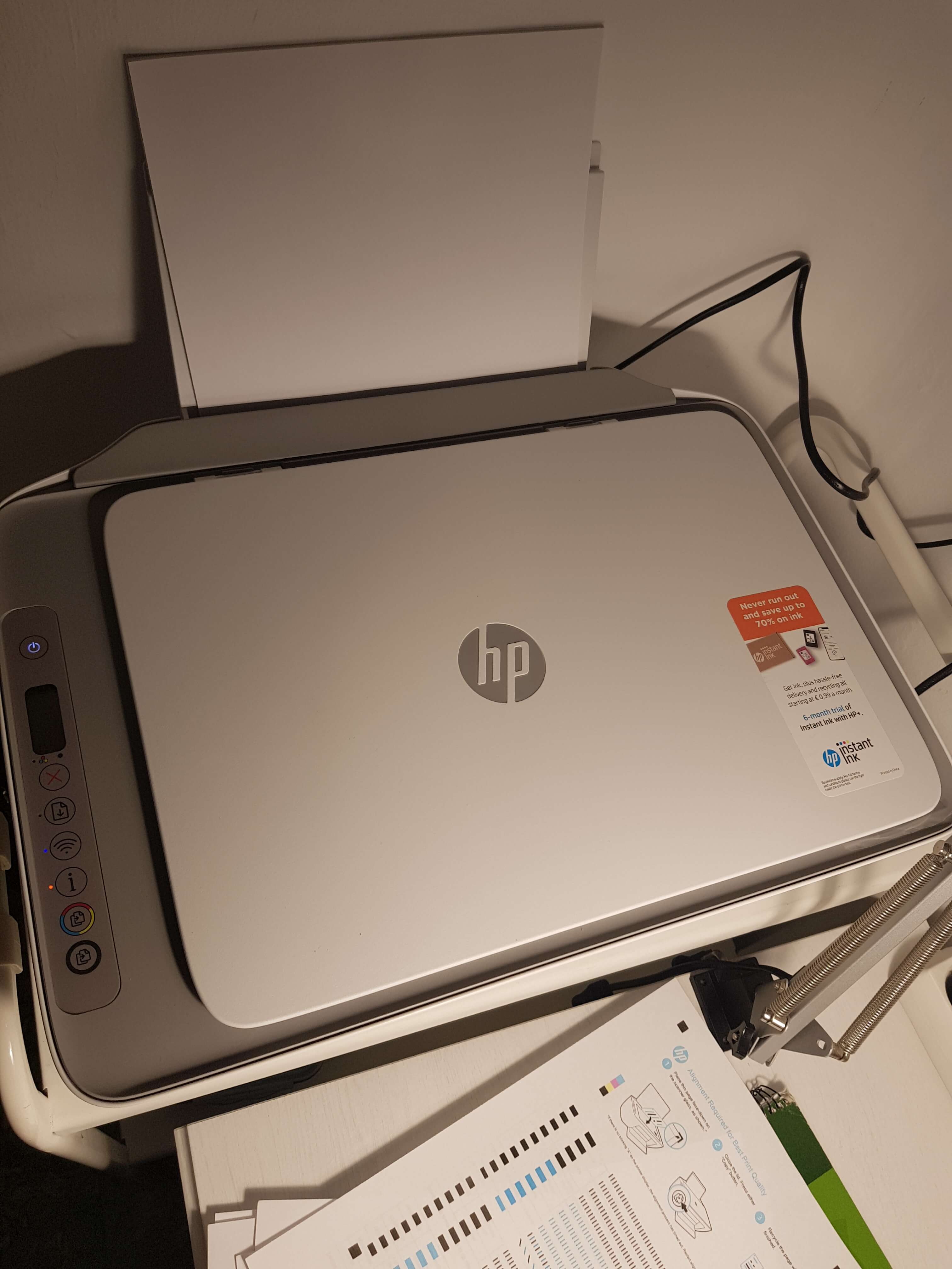 HP DeskJet 2720e Impressora Multifunções a Cores Wifi 6 Meses de