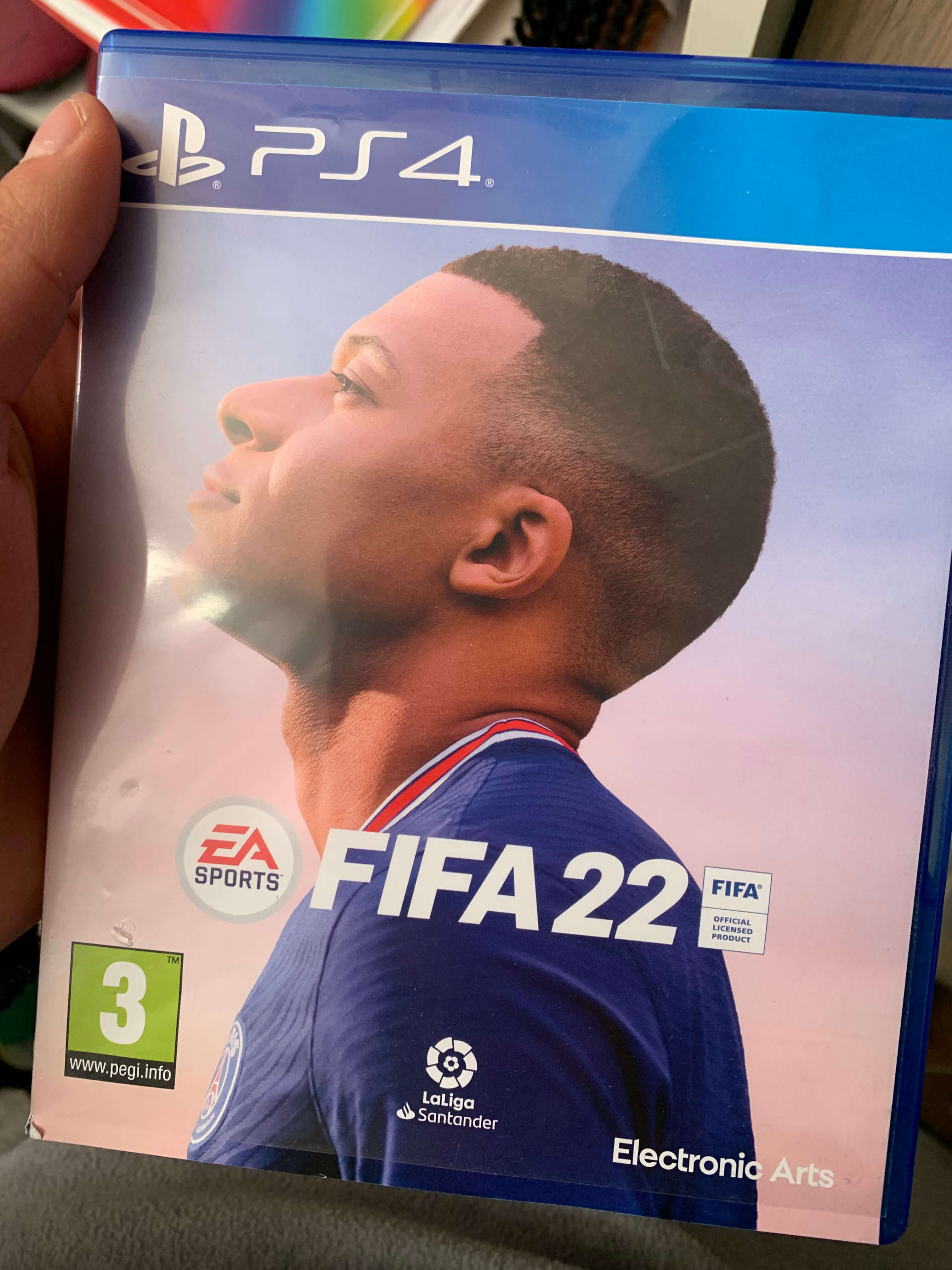 FIFA 18 Standard Edition Electronic Arts PS4 Físico