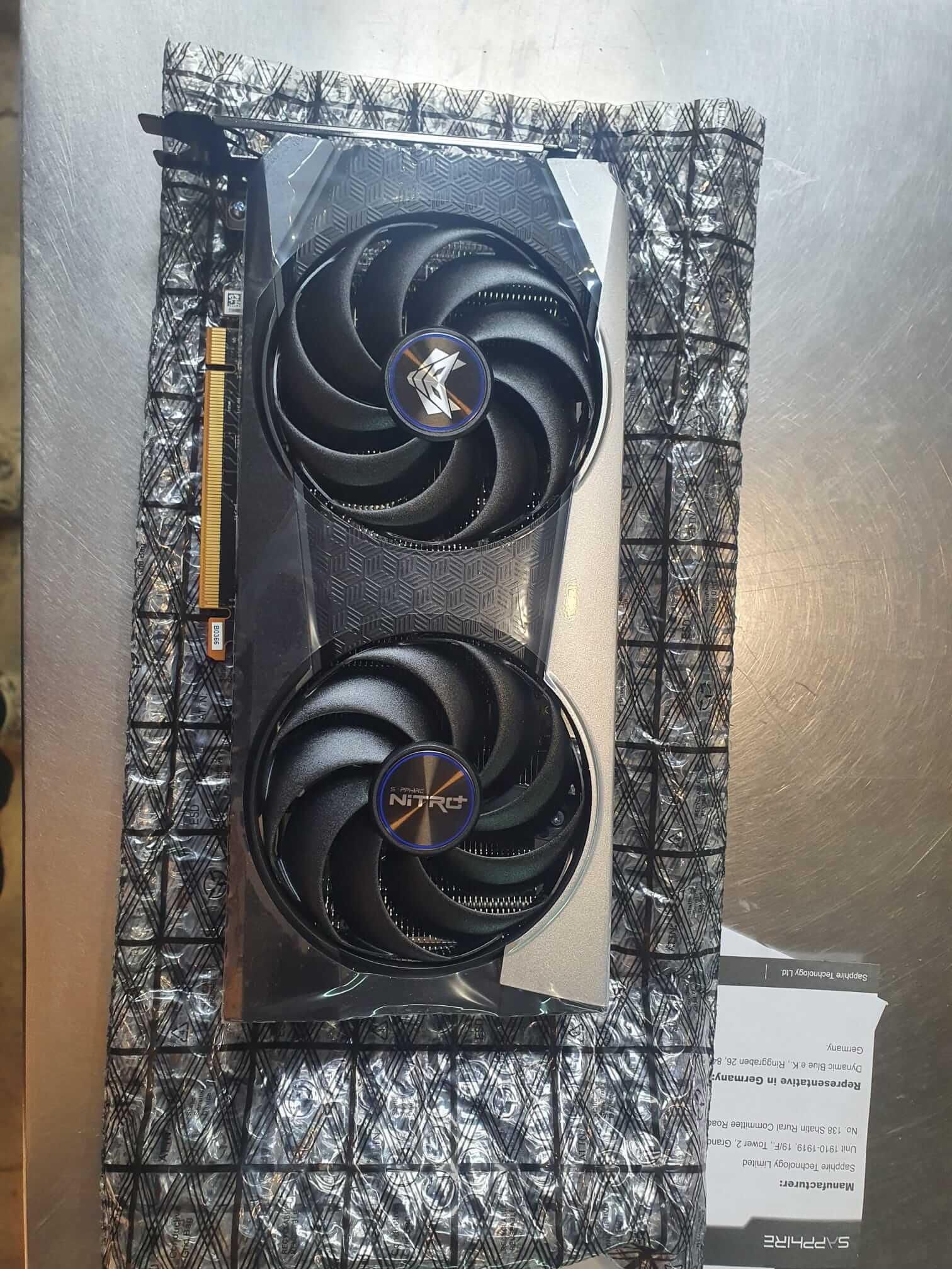 Sapphire NITRO+ AMD RADEON RX 6600 XT GAMING OC 8GB GDDR6