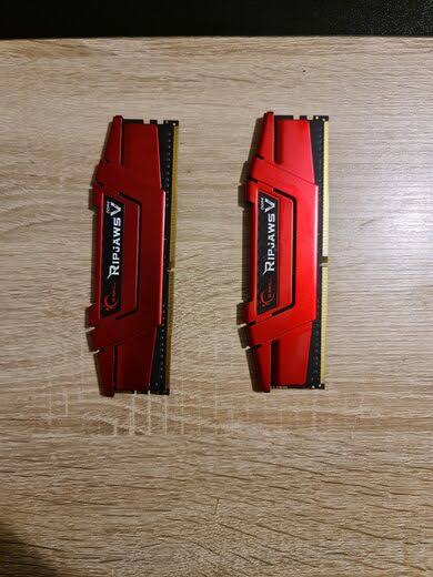 Memoria RAM G.Skill Ripjaws V DDR4 3000 16GB 2x8GB CL16