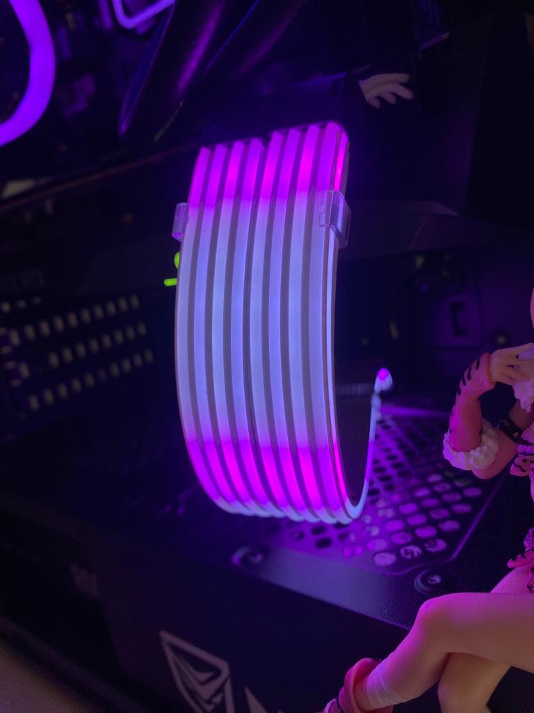 Lian Li Strimer Plus 8pin V2 | PcComponentes.fr