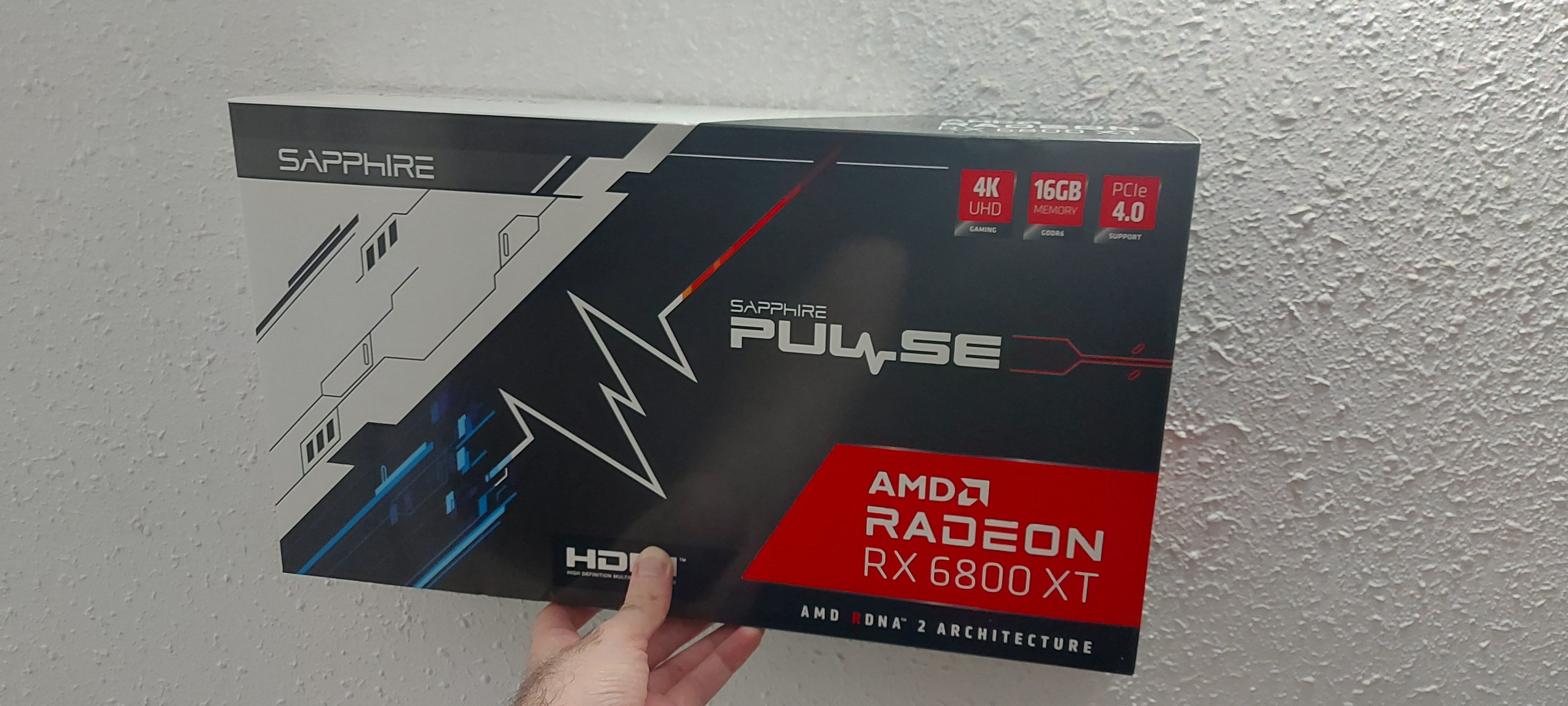 Sapphire Radeon RX 6800 XT Pulse Pictured