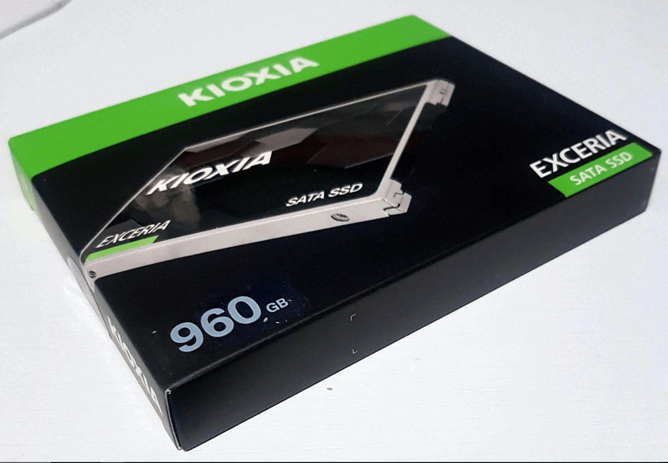 Disco Duro Kioxia EXCERIA 240GB SSD SATA | PcComponentes.com