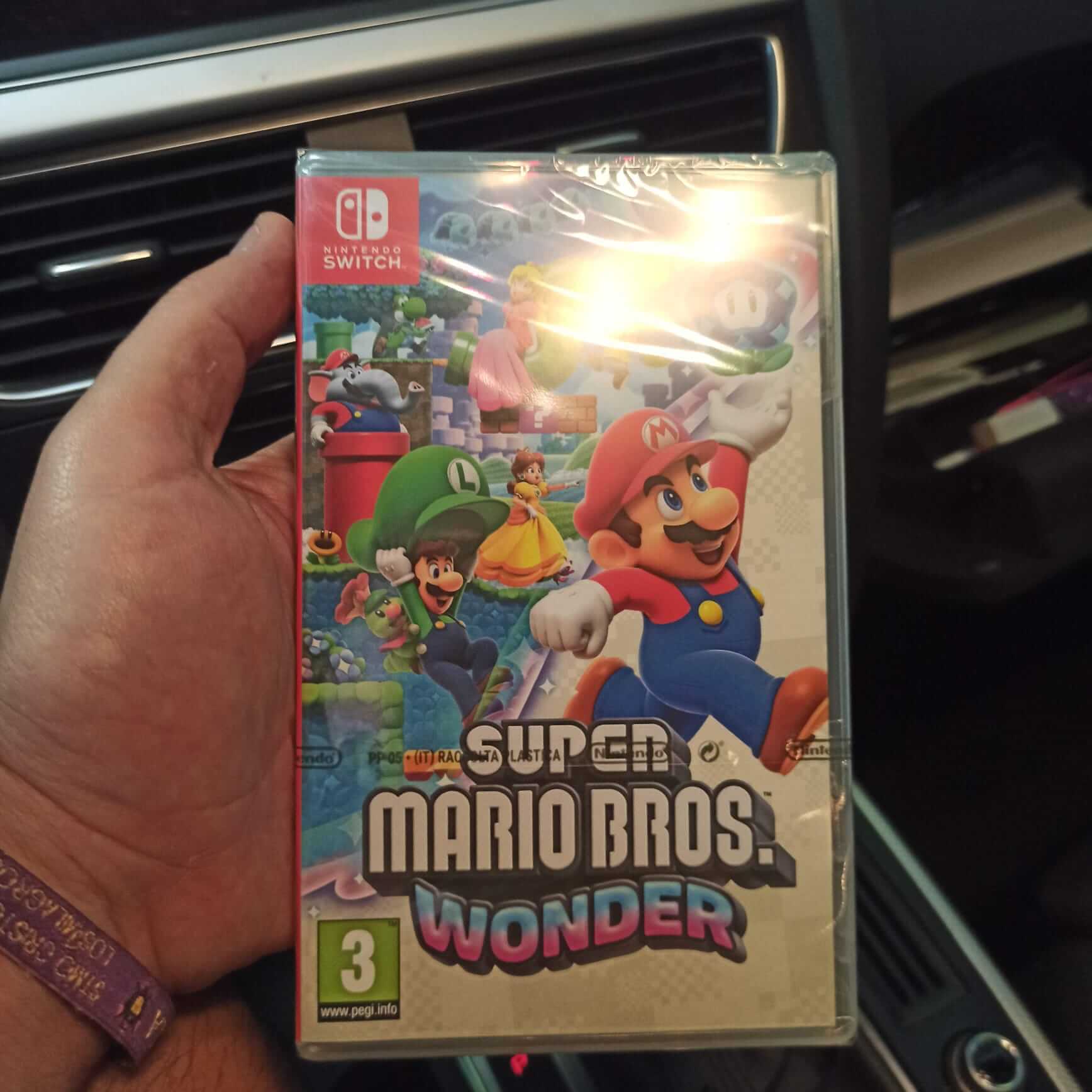 Nintendo Switch + Super Mario Bros. Wonder – Consolas – Loja