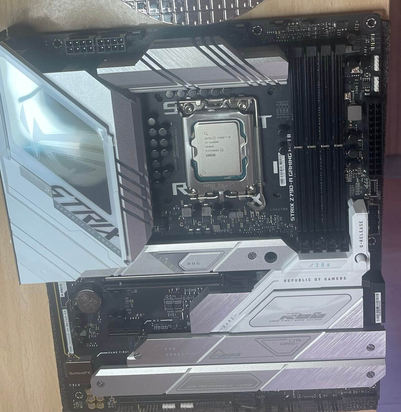 Placa Base ASUS ROG STRIX Z790-F GAMING WIFI II | PcComponentes.com
