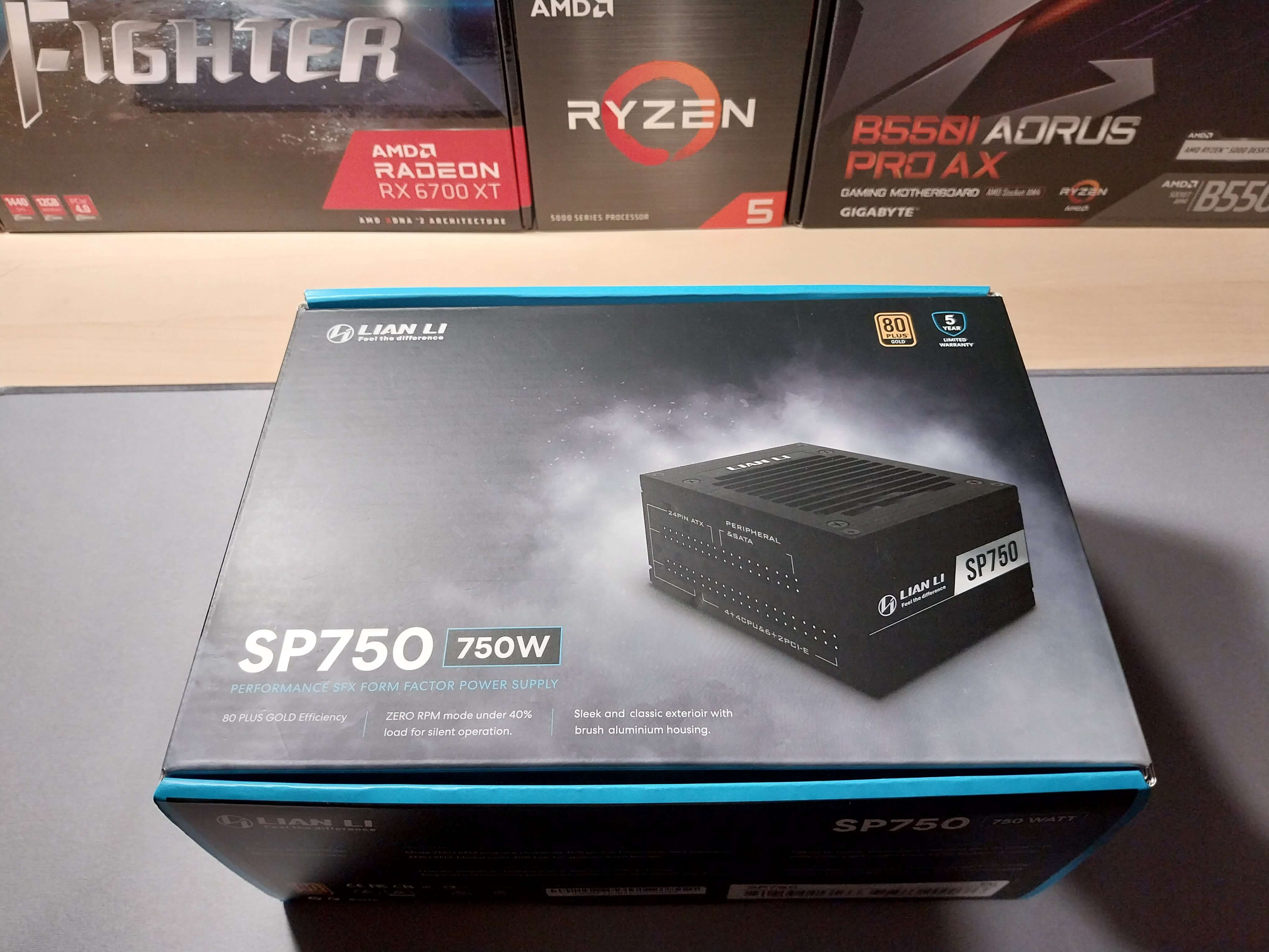 Alimentation PC Lian-Li SFX SP750 Blanc 750 W 80 Plus Or Entierement Modulaire