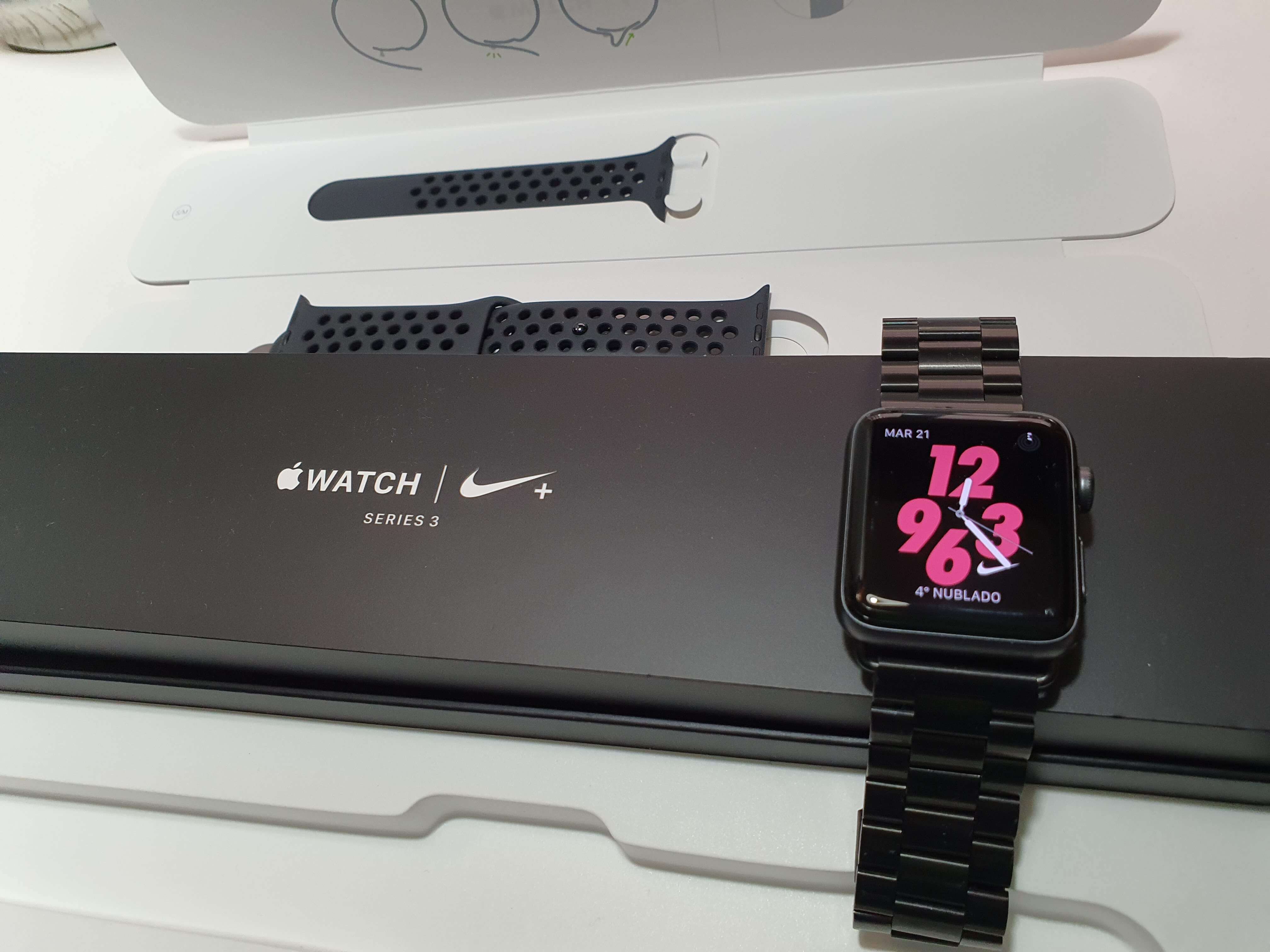 Apple Series 3 deals Nike+ Variant Space Gray Smart Watch