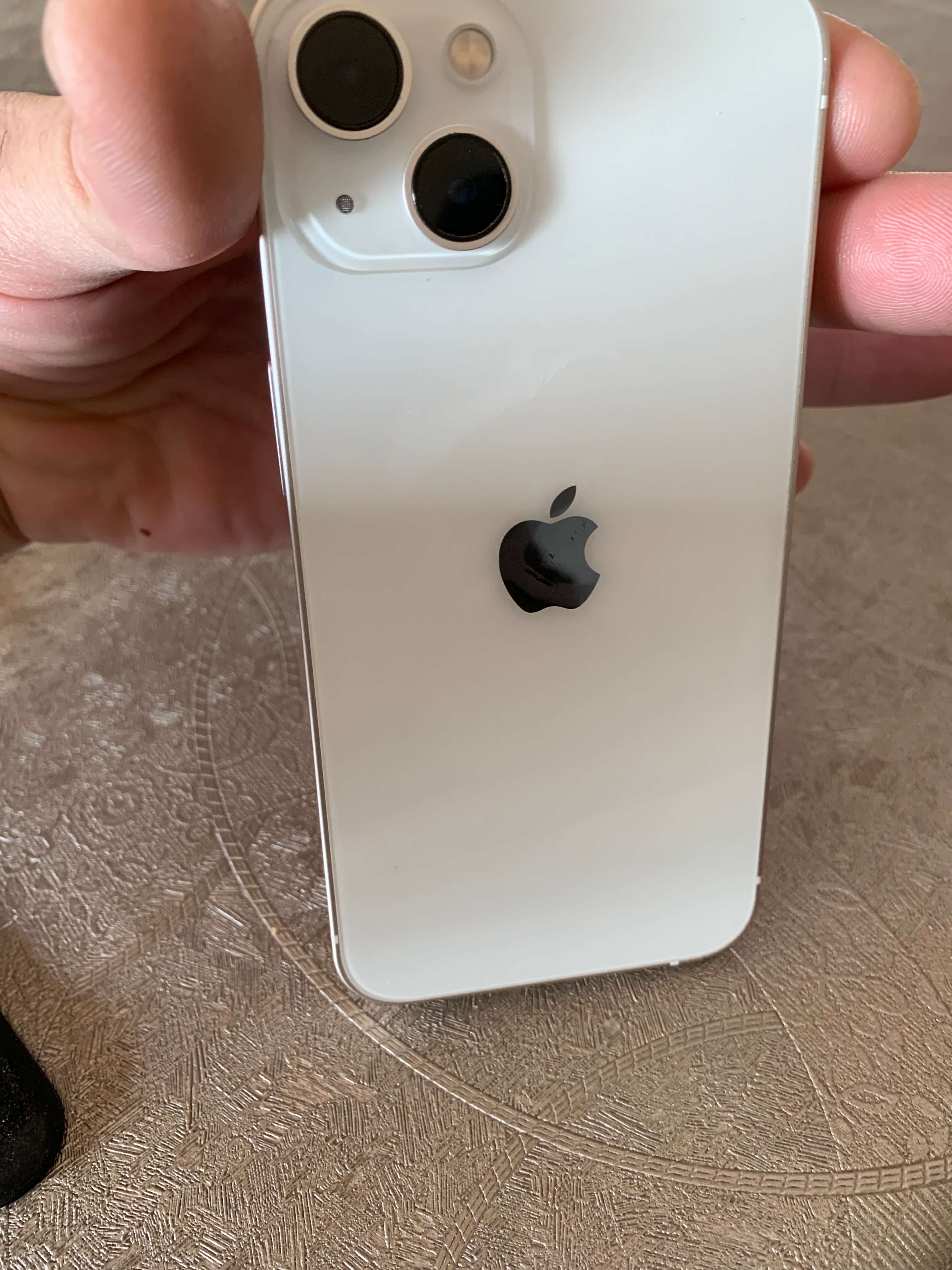 iPhone 13 128GB Starlight Blanco MLPG3LZ/A