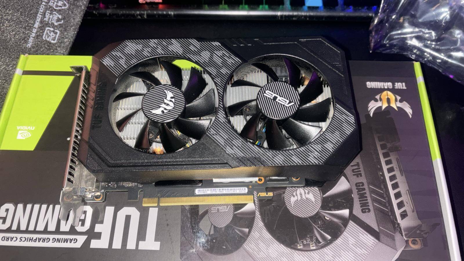 Tarjeta Gráfica ASUS TUF Gaming GeForce GTX 1660 SUPER OC Edition