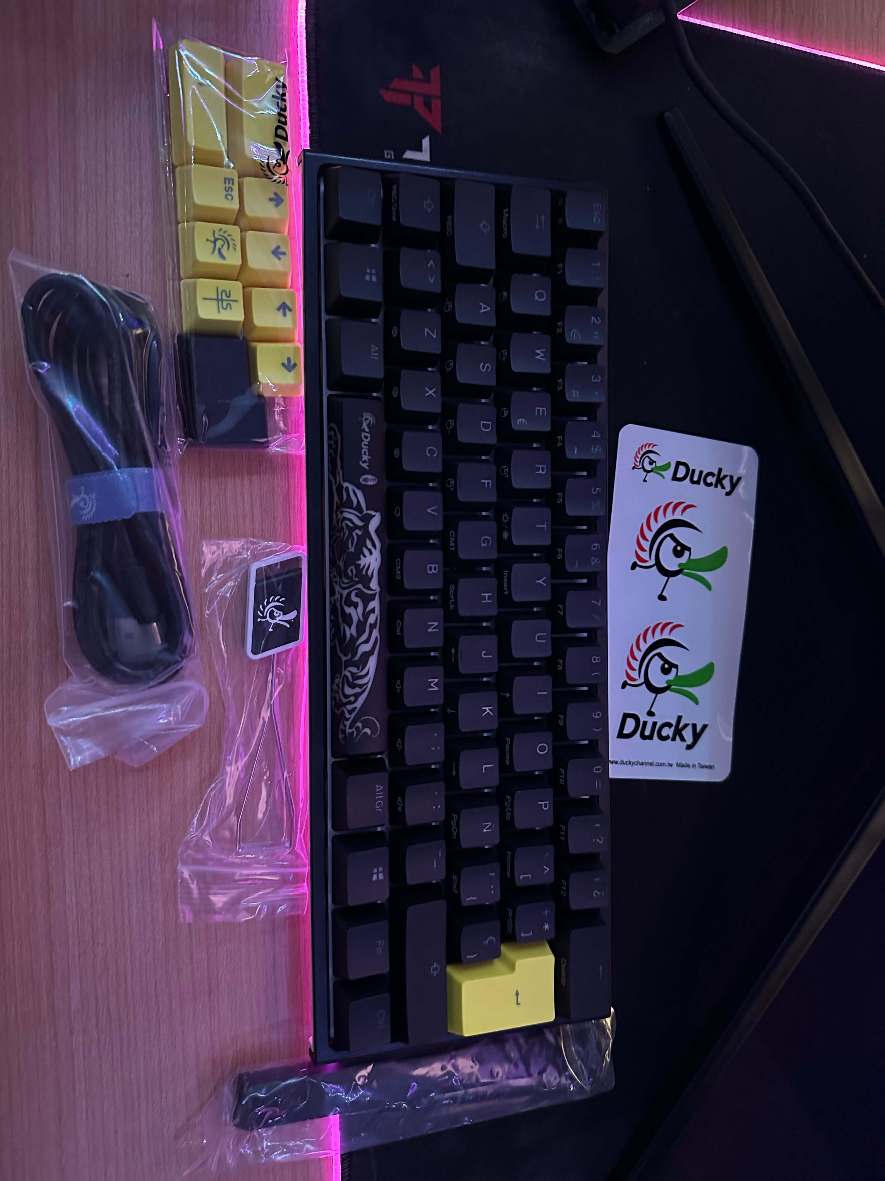 Clavier Mécanique Ducky One 2 Mini Noir - Format 60% Filaire, Ergonomique - Occasion
