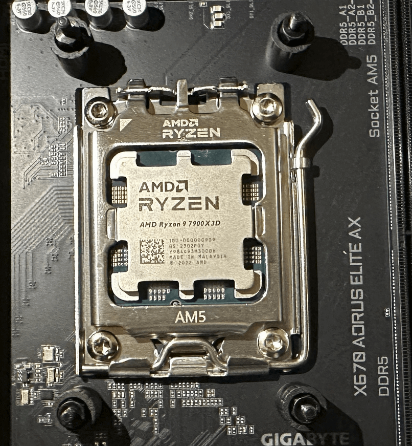 Recensioni - Processore AMD Ryzen 9 7900X3D 4,4 GHz/5,6 GHz