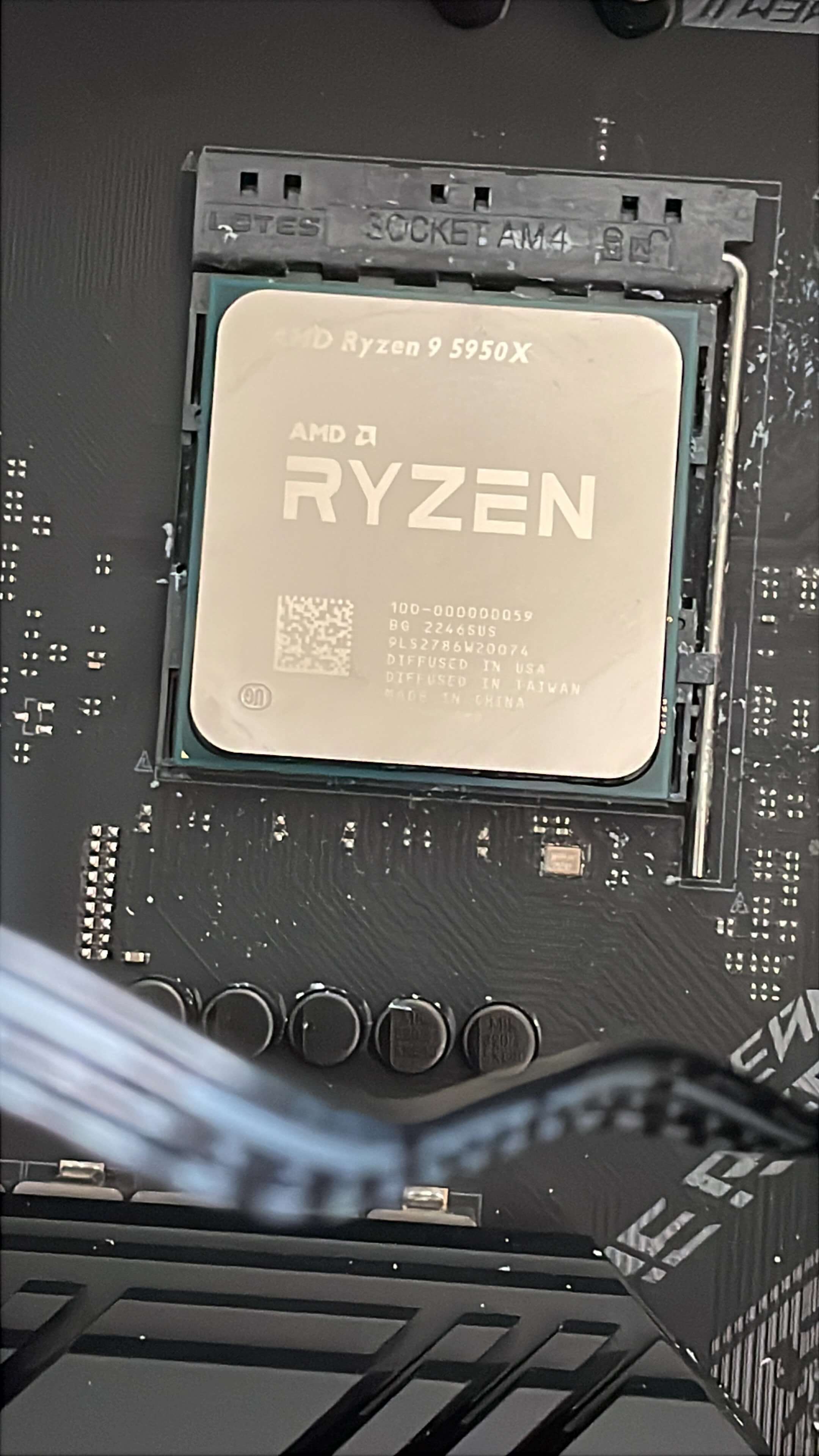Recensioni - Processore AMD Ryzen 9 5950X 3,4 GHz