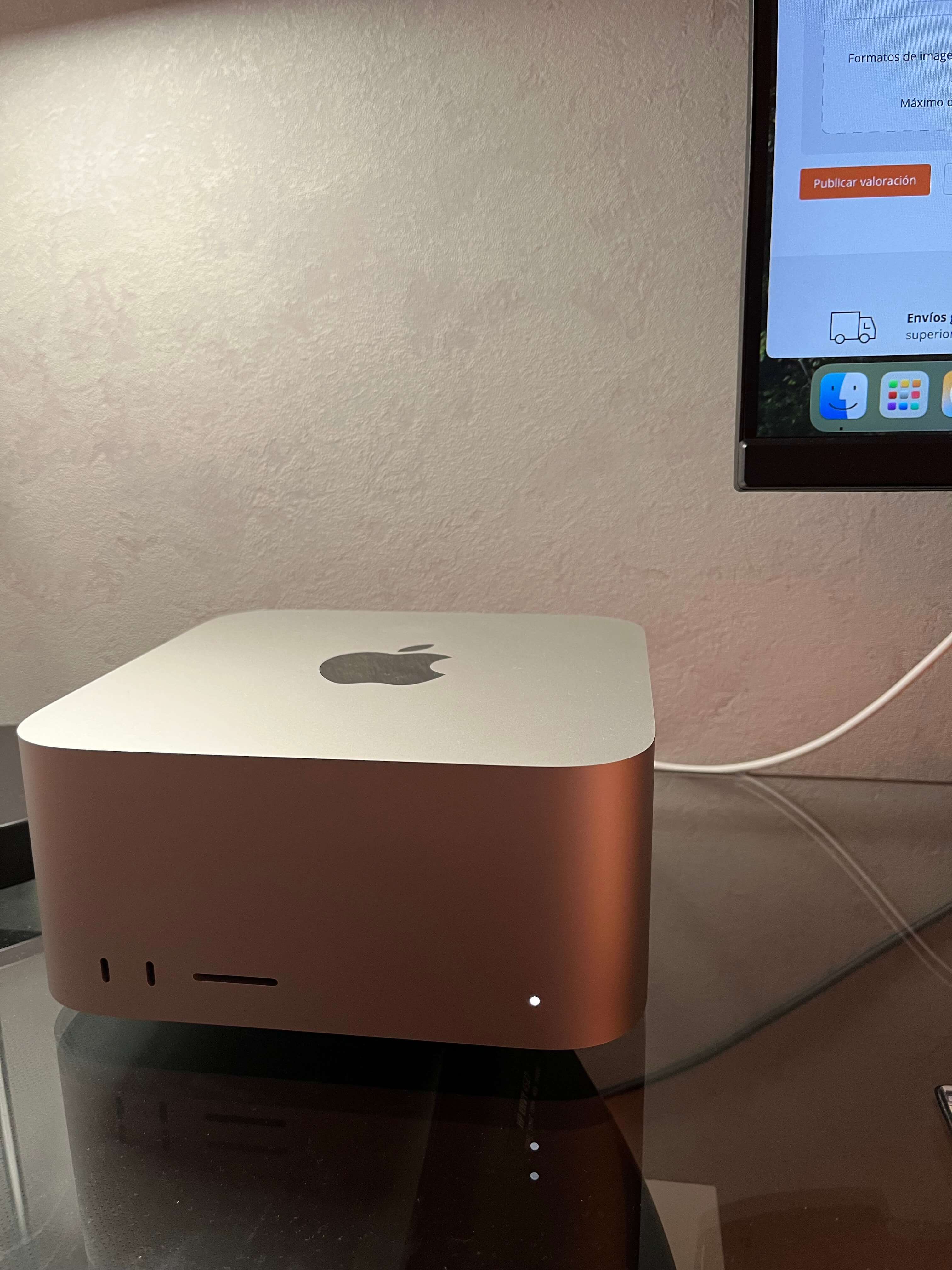 Mini PC Apple Mac Studio Apple M2 Max/32GB/30 Core GPU/1TB SSD