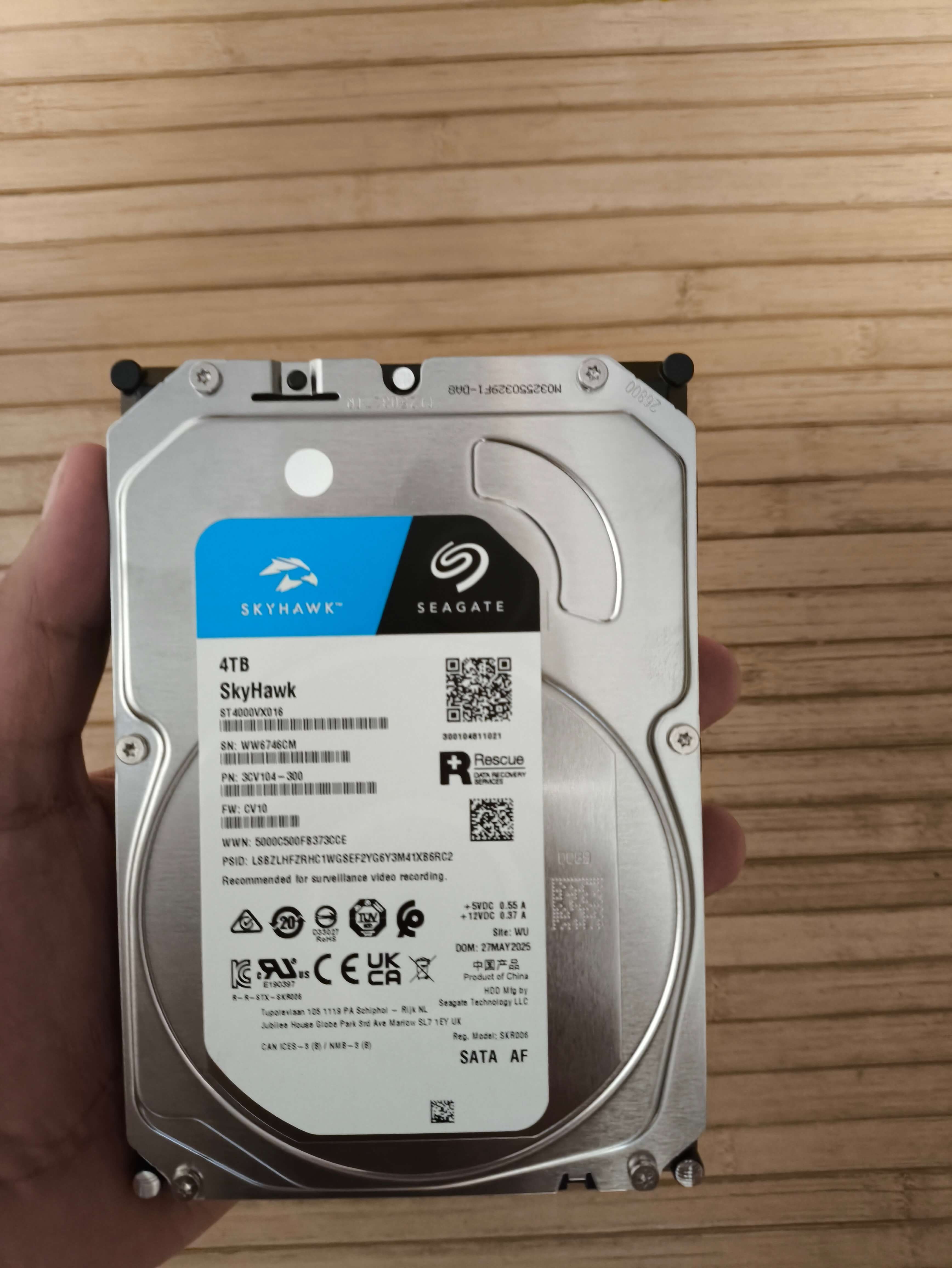 Recensioni - Hard Disk Seagate SkyHawk ST4000VX016 4TB 3,5