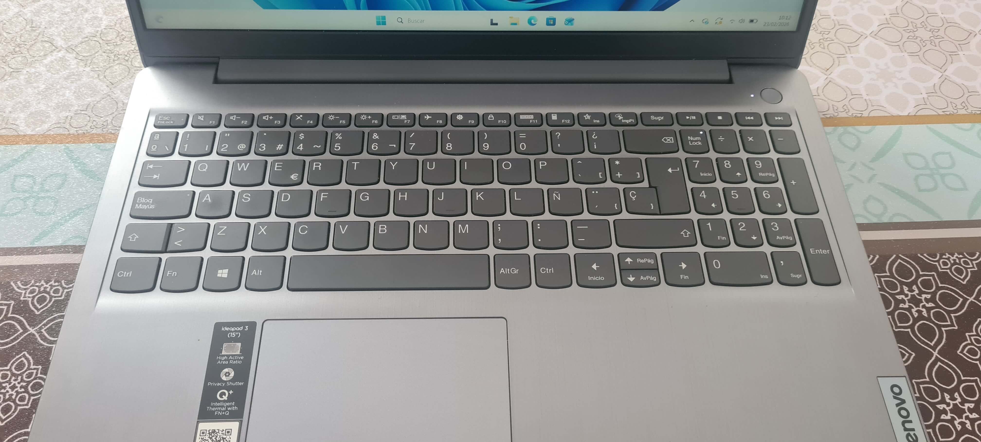 Lenovo IdeaPad 3 15ALC6 AMD Ryzen 7 5700U/12GB/1TB SSD/15.6