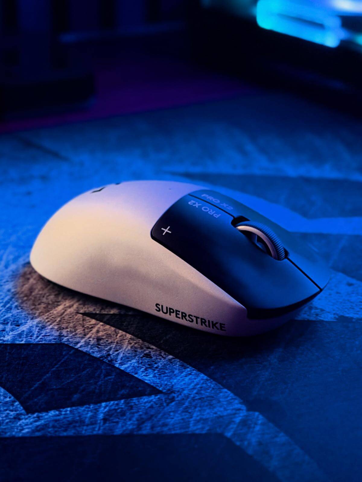 Opiniones - Ratón Logitech PRO X2 SUPERSTRIKE inalámbrico 44000